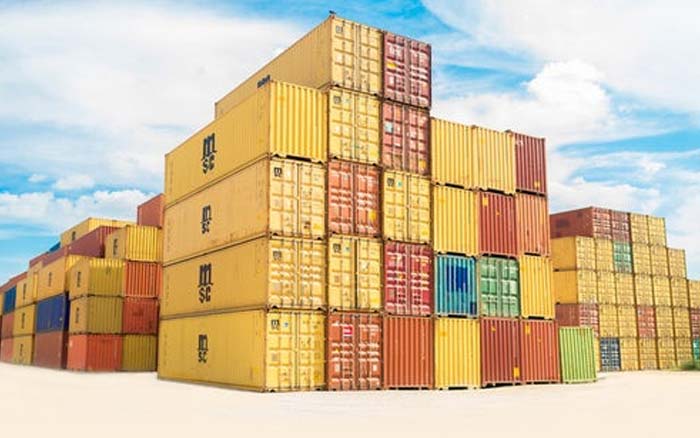 Freight forwarding and shipping services in Canada